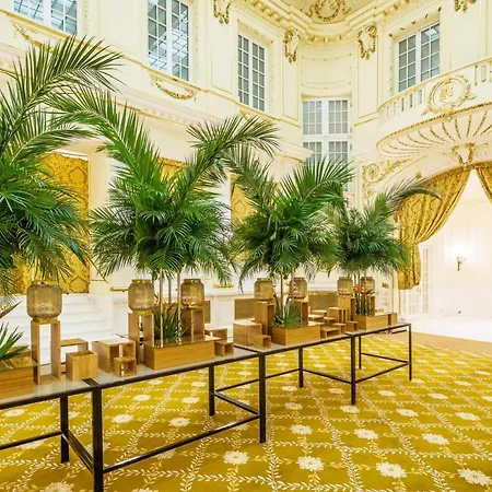 ホテル ポローニア パレス 4*