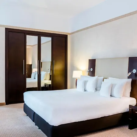 ポローニア パレス 4*