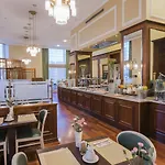 Polonia Palace Hotel