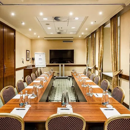 Polonia Palace 4* Varsovie