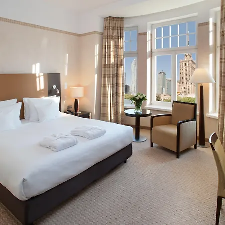 폴로니아 팰리스