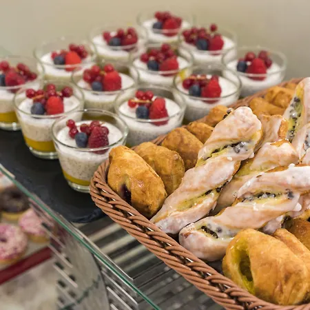 호텔 폴로니아 팰리스 4*