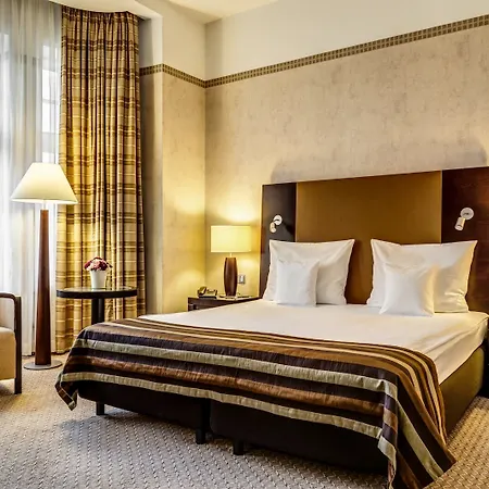Polonia Palace Hotel 4*