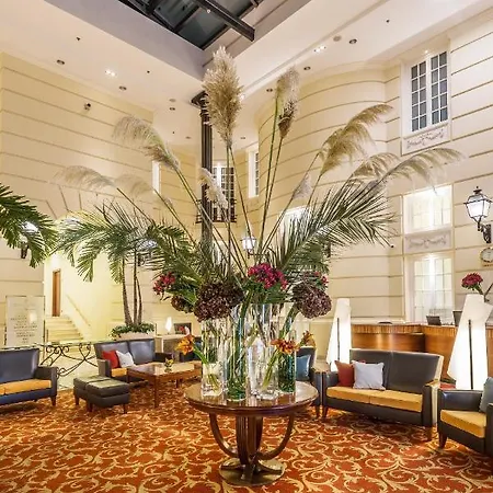 Polonia Palace