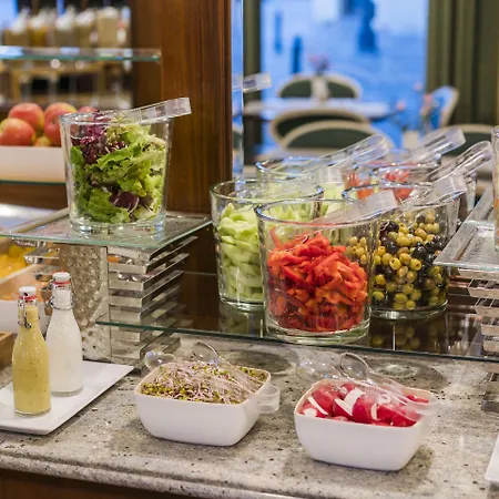 Polonia Palace Hotel 4*