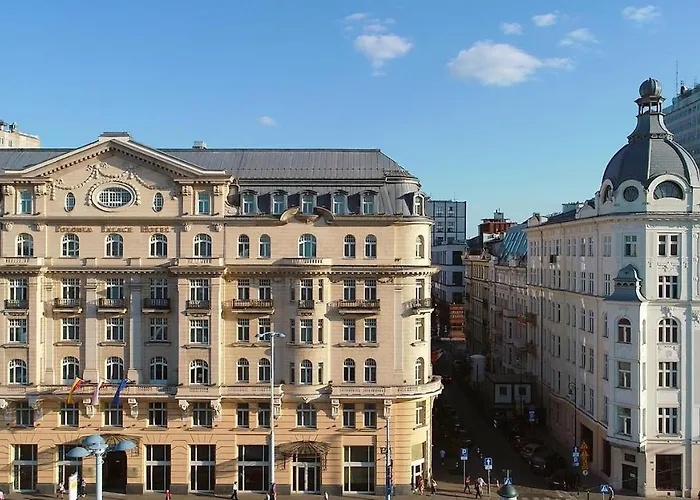 Polonia Palace Varşova